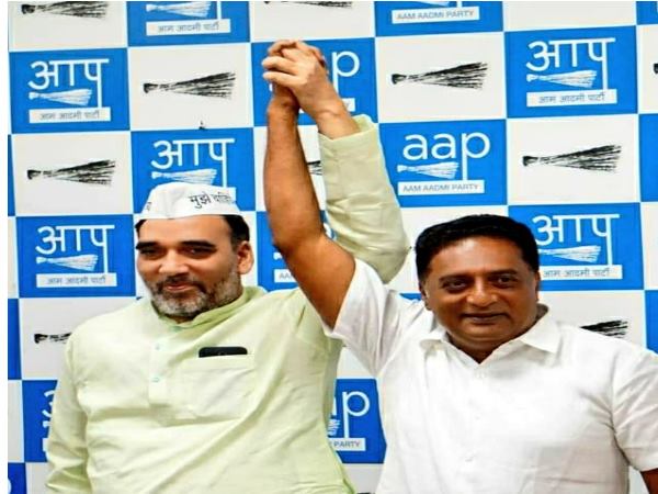कन्हैया कुमार और आप का किया समर्थन