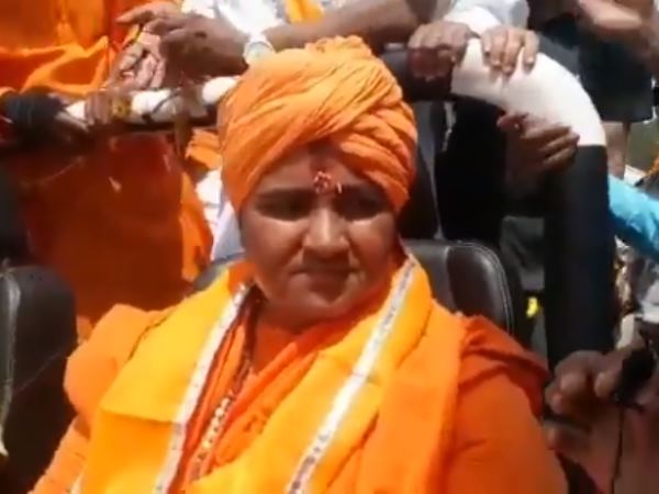 Lok Sabha Elections 2019: Pragya Singh Thakur has apologised for calling Nathuram Godse a patriot, Said Party Line is my Line Lok Sabha Elections 2019: Pragya Singh Thakur has apologised for calling Nathuram Godse a patriot, Said Party Line is my Line