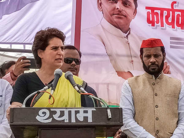 कांग्रेस को क्या लग रहा है?