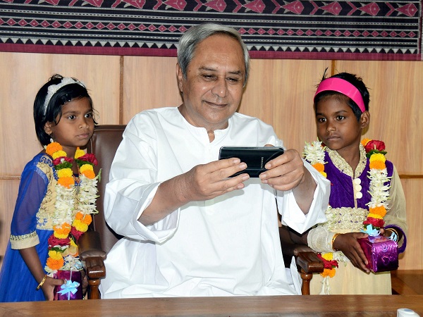 ‘‘सर, क्या आप खुश हैं?''