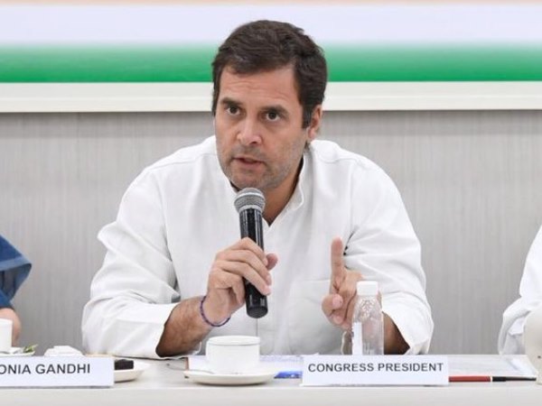 इस्तीफ़ा तो जरूरी है पर राहुल कांग्रेस की मजबूरी हैं इस्तीफ़ा तो जरूरी है पर राहुल कांग्रेस की मजबूरी हैं