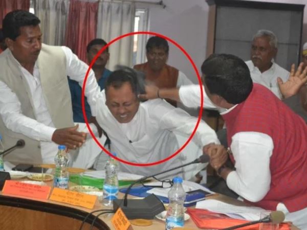 जूता कांड से चर्चा में आए