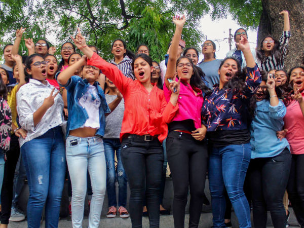 UK Board 10th 12th result 2019: थोड़ी देर में जारी होंगे उत्तराखंड के 10वी और 12वीं के रिजल्ट, ऐसे करें चेक UK Board 10th 12th result 2019: थोड़ी देर में जारी होंगे उत्तराखंड के 10वी और 12वीं के रिजल्ट, ऐसे करें चेक