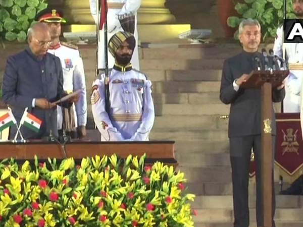 चार दशकों का अनुभव