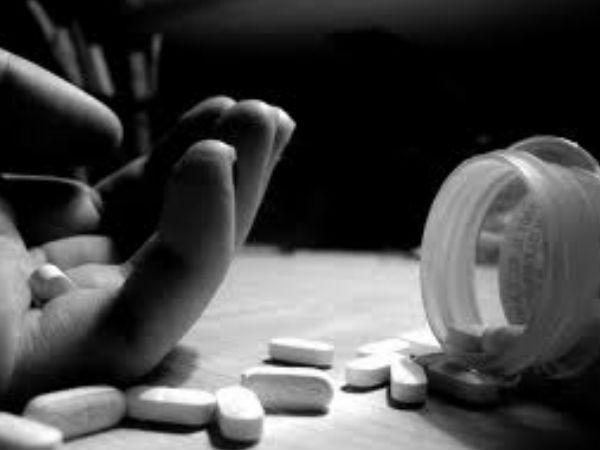 नागरिकता खोने के डर से इसकदर घबराया बुजुर्ग, इफ्तार के लिए पैसे उधार मांग खाया जहर नागरिकता खोने के डर से इसकदर घबराया बुजुर्ग, इफ्तार के लिए पैसे उधार मांग खाया जहर