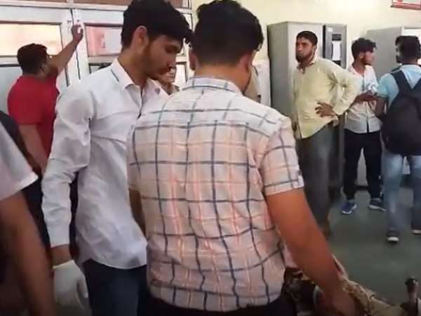 पहले भी खुदखुशी की कोशिश कर चुकी है महिला