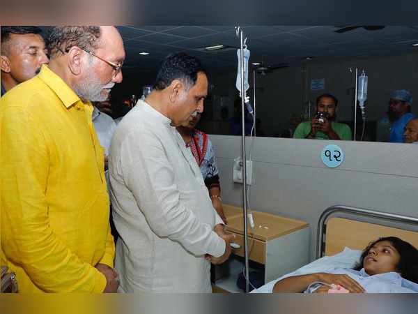'भार्गव न होते तो हम बच नहीं पाते, वो तो भगवान समान हैं'