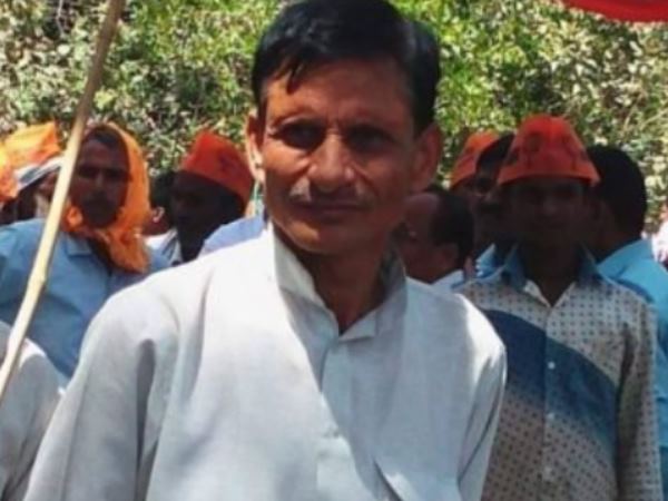 बेटे ने लगाया आरोप