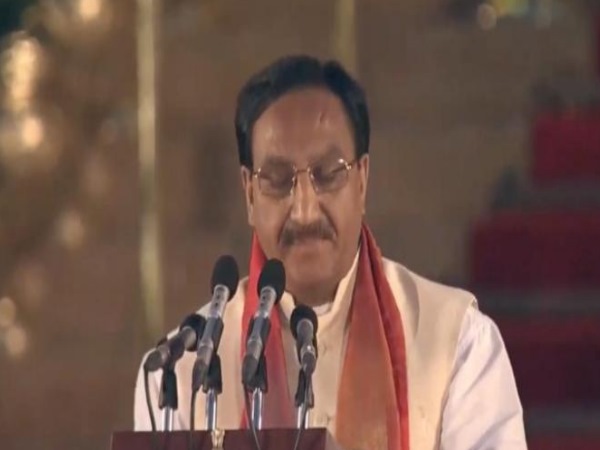 RSS के स्कूल में रह चुके हैं शिक्षक