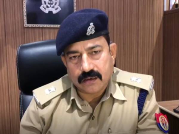 छात्रा ने स्कूल जाना किया बंद
