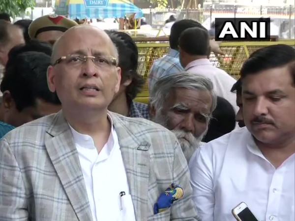 Opposition delegation met with EC over ending election campaign in West Bengal 24 hours early Opposition delegation met with EC over ending election campaign in West Bengal 24 hours early