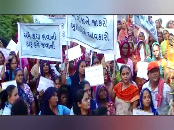 womens movement against alcohol in ahmedabad gujarat womens movement against alcohol in ahmedabad gujarat