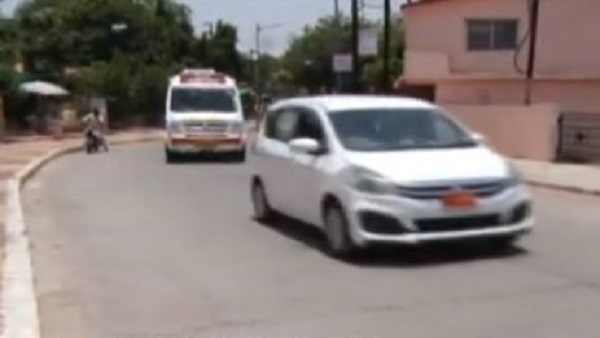किसी कर्मचारी को कमलनाथ के रिश्तेदारों का नाम तक नहीं पता