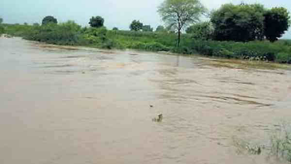 engineer and operator died while taking bath at son river engineer and operator died while taking bath at son river