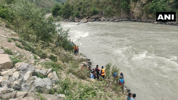 Nepal: Over 10 people missing after a jeep veered off the road and plunged into Karnali river in Humla district earlier today. Nepal: Over 10 people missing after a jeep veered off the road and plunged into Karnali river in Humla district earlier today.