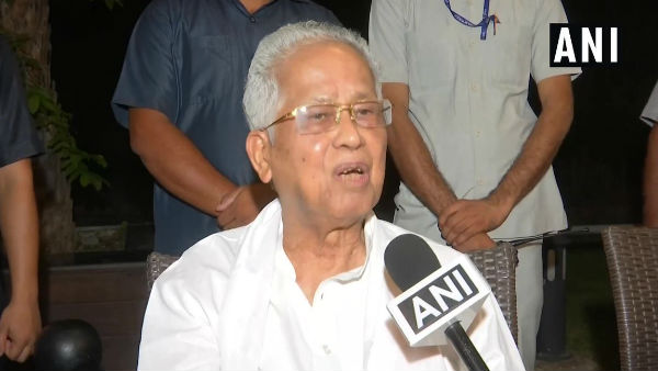We want Rahul Gandhi to continue as President, if he is insisting then alternative methods have to be found out, it should not be delayed:Tarun Gogoi We want Rahul Gandhi to continue as President, if he is insisting then alternative methods have to be found out, it should not be delayed:Tarun Gogoi