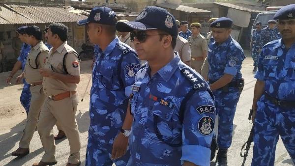 आसपास की सीमाएं सील