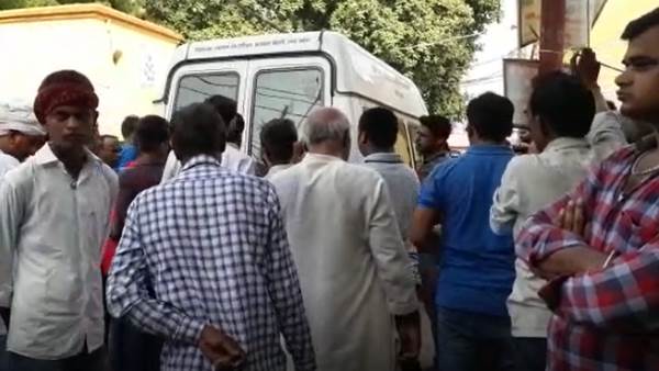 तीन नामजद समेत कई के खिलाफ केस दर्ज