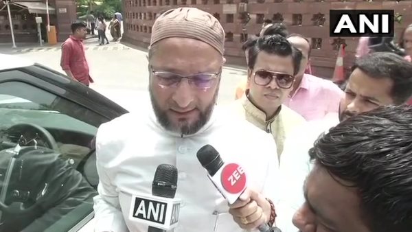 ओवैसी ने किया विरोध
