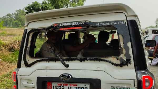 villagers attack police team who reached to seize illicit liquor villagers attack police team who reached to seize illicit liquor