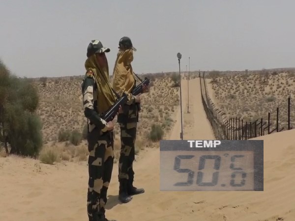 BSF jawan patrolling in 50 degree temperature on Indo-Pak border in Jaisalmer BSF jawan patrolling in 50 degree temperature on Indo-Pak border in Jaisalmer
