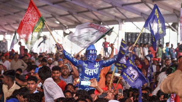 'बहनजी के फैसले से निराश हूं'