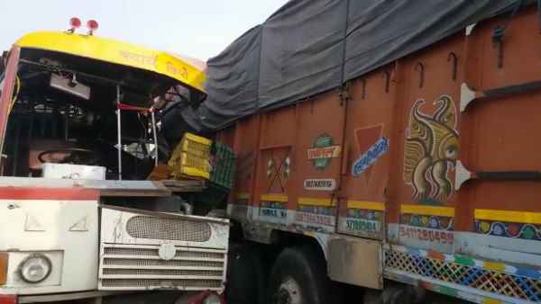 Roadways bus collided with a standing truck in Bulandshahr Roadways bus collided with a standing truck in Bulandshahr