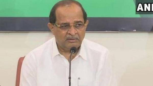 हाल ही में महाराष्ट्र कांग्रेस को लगा है तगड़ा झटका
