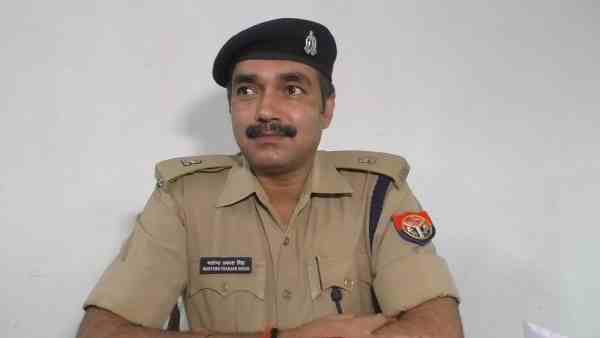 समझाने के बाद घरवाले हुए राजी
