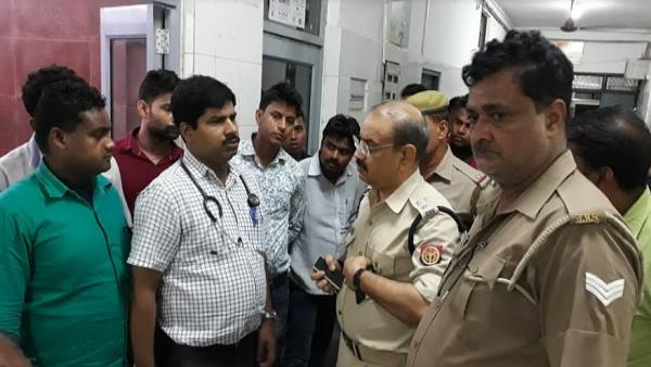 नकाबपोश बाइक सवार बदमाशों ने मारी गोली