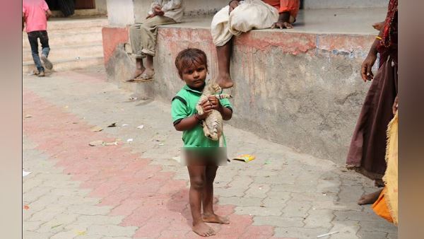 बच्ची ने पेश की मानवता की मिसाल