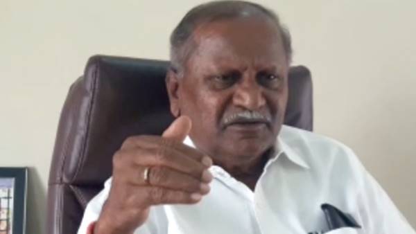 Karnataka Transport minister DC Thammanna in controversy by his anger against voters Karnataka Transport minister DC Thammanna in controversy by his anger against voters