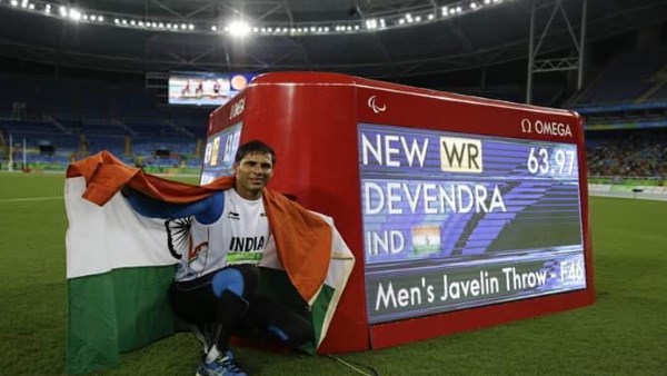 देवेन्द्र झाझड़िया का खेल व रिकॉर्ड