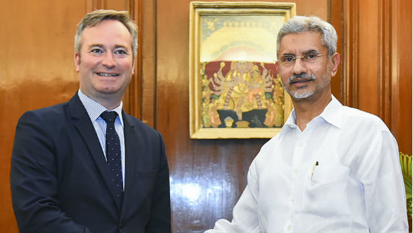 विदेश जयशंकर से मिले फ्रांस के विदेश मंत्री