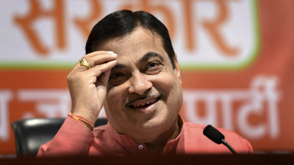 'गालीबाज' बीजेपी नेताओं पर गाज