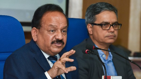 Health Minister Harsh Vardhan writes to Bengal CM Mamata Banerjee on ongoing doctors strike Health Minister Harsh Vardhan writes to Bengal CM Mamata Banerjee on ongoing doctors strike