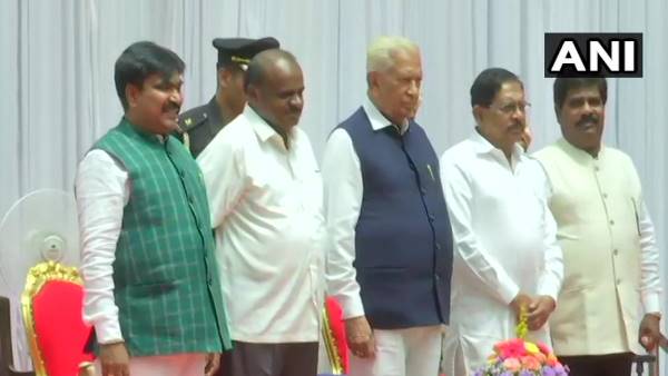 Kumaraswamy Expands Karnataka Cabinet, inducting two MLA in ministry Kumaraswamy Expands Karnataka Cabinet, inducting two MLA in ministry