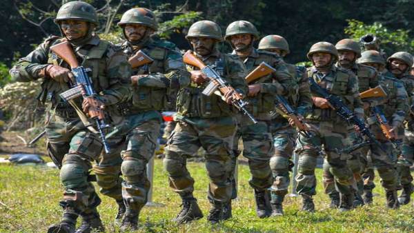 शांत इलाकों में सेना करती है युद्धाभ्यास
