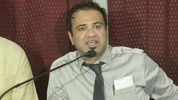 dr Kafeel Khan, says he stands in solidarity with protesting doctors in Kolkata dr Kafeel Khan, says he stands in solidarity with protesting doctors in Kolkata