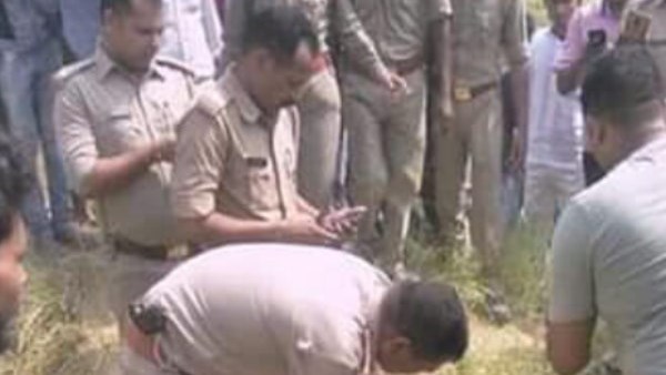 मौसी के घर ले जाने का बहाना