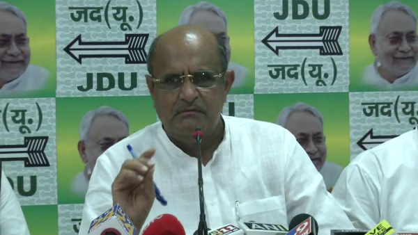 'विवादित मुद्दों पर बातचीत के लिए मंच नहीं'