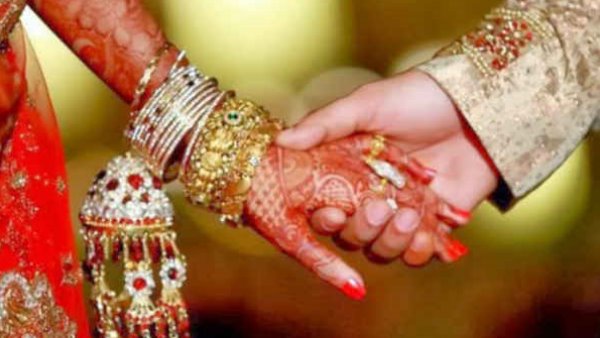 जिस महिला ने दर्ज कराई शिकायत उसी से विधायक ने की शादी
