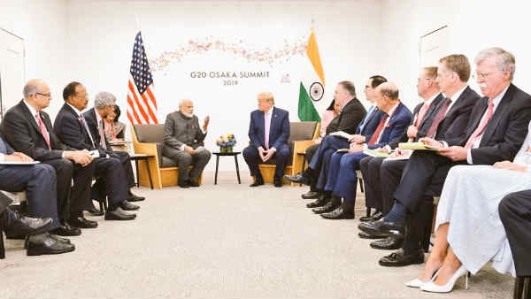 ट्रंप ने जीत पर दी मोदी को बधाई