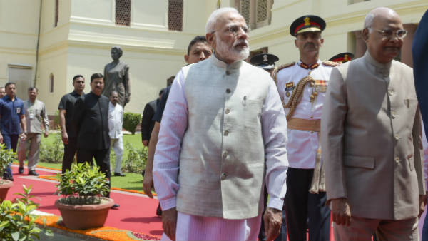 मोदी सरकार दे रही है पानी बचाने पर जोर