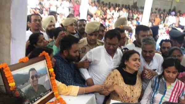शहीद मोहित का पार्थिव शरीर पहुंचा घर