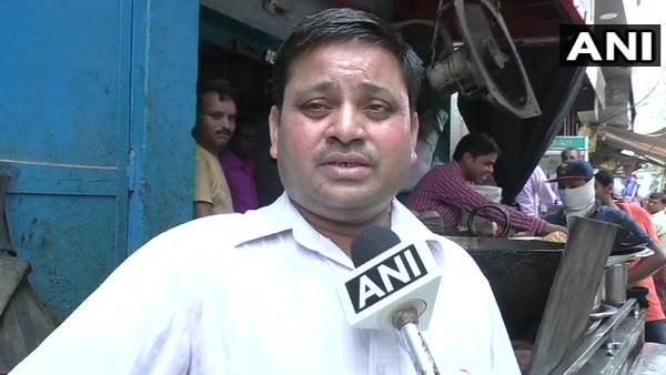 मोदी जी ने कहा था 40 लाख से कम वालों का पंजीकरण जरूरी नहीं