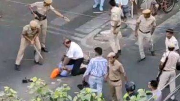 तलवार छीनने के बाद बुरी तरह की पिटाई