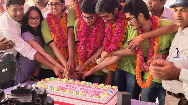 NEET 2019 All India Topper Nilan Khandelwal Belong to Sikar NEET 2019 All India Topper Nilan Khandelwal Belong to Sikar