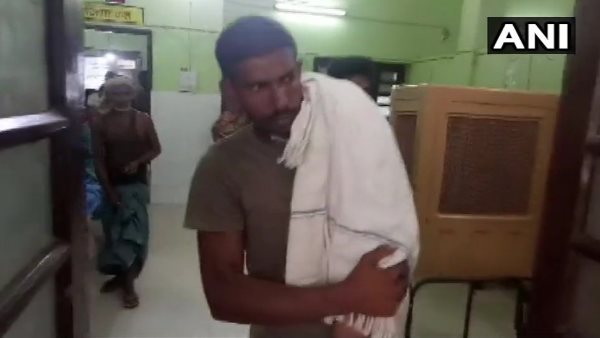 Encephalitis, Bihar, nitish kumar, FIR, nalanda, AES, Acute Encephalitis Syndrome, इन्सेफलाइटिस, बिहार, नालंदा, नीतीश कुमार Encephalitis, Bihar, nitish kumar, FIR, nalanda, AES, Acute Encephalitis Syndrome, इन्सेफलाइटिस, बिहार, नालंदा, नीतीश कुमार