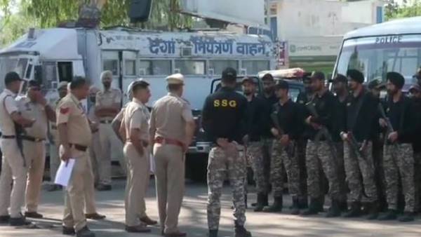 चार दिनों तक बच्ची के साथ करते रहे घिनौनी हरक